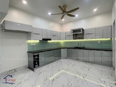 tủ bếp khung inox- cánh kính K01