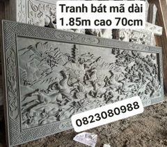 Tanh phù điêu bát mã bằng xi măng