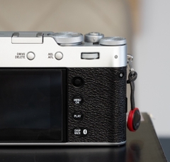 Máy ảnh Fuji X100VI