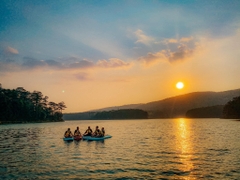 Tour 2N1D Tâm Chạm Mây Tay Chạm Thông