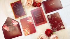 PB 228  - Thiệp Hoa Hồng Đỏ sẫm loang sang trọng