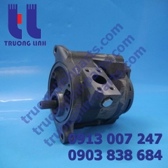 CAT D5H hydraulic pump