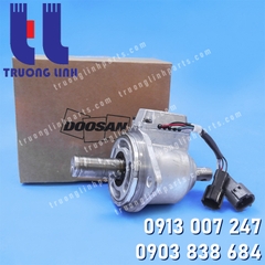 D553110 Cảm Biến Mô Men Lái DOOSAN