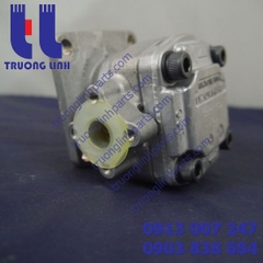 Shimadzu hydraulic pump GPY-7R730