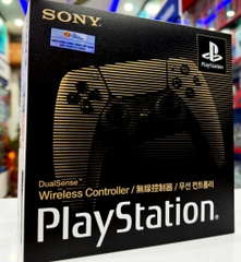 DualSense Wireless Controller 30th Annive rsary Limited Edition