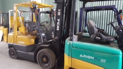 TCM 2.5 tấn, nâng 4m