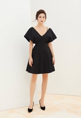 Đầm xoè kiểu hai dây ngọc bẹt vai