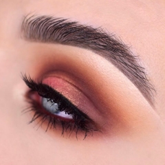 Bảng mắt Morphe Brushes X Jaclyn Hill Ring The Alarm Eyeshadow Palette 16g