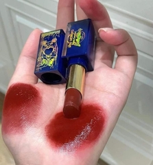 Son thỏi SHU Uemura x Sailor Moon Eternal Rouge Unlimited Amplified Lacquer 3.3ml