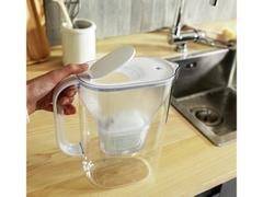 Bình lọc nước Brita Style Essential XL 3.6L (có sẵn 1 lõi lọc Maxtra Pro 150L)