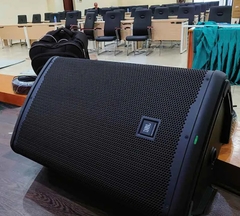 Loa JBL Eon 715 bass 40cm công suất (1300W Peak