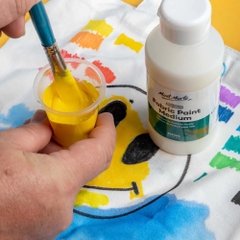 Pha mềm vải Acrylic MONT MARTE (Fabric) giảm cứng vải, tróc nứt màu sau khi khô