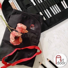 Túi đựng bút hoặc cọ vẽ tranh