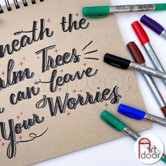 Bút line kháng nước Đen SAKURA Identi lông dầu