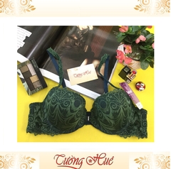 Áo lót nữ Locust A047 ren cài trước.