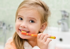 Kem Đánh Răng Cho Bé Crest Kid's Cavity Protection - 130g