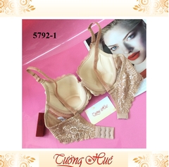 Áo lót nữ Đài Loan Iway 5792-1 ren mút mỏng lưng bản to 2 móc cài