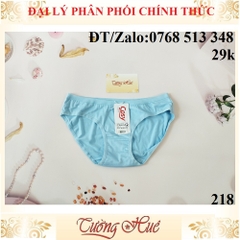Quần lót nữ Cosy HCE 218 cotton trơn lưng thấp.