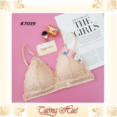 Áo bra Xianmeiqi K7039 ren cúp tam giác.