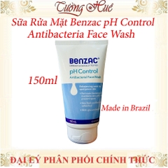 Sữa rửa mặt diệt khuẩn & cân bằng pH cho da mụn BENZAC pH Control Antibacterial Wash 150ml