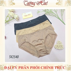 Quần lót nữ Bon Bon SV2540 trơn lưng cao vừa.