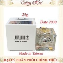 Kem Akoshi Dưỡng Trắng Da Làm Mờ Nám, Tàn Nhang, Ngăn Ngừa Lão Hóa - 25g (Bạc)
