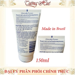 Sữa rửa mặt diệt khuẩn & cân bằng pH cho da mụn BENZAC pH Control Antibacterial Wash 150ml