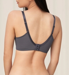 Áo lót nữ Triumph Natural Elegance P ren thêu hoa, không gọng mút mỏng.