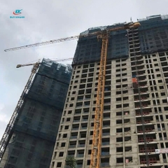 CẨU THÁP ZOOMLION 12 TẤN