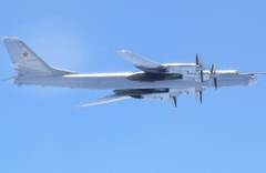 Máy bay ném bom hạt nhân Nga bất ngờ áp sát Triều Tiên