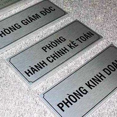Biển inox ăn mòn