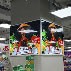 Thi công biển hộp đèn và kệ ốp cột siêu thị