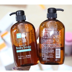 Sữa tắm Horse Oil Moisture Body Soap 600ML