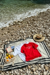 Simple chic club ss24 picnic