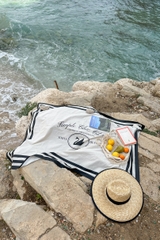 Simple chic club ss24 picnic