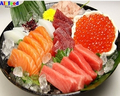 SASHIMI TRONG MẮT NGƯỜI SÀNH