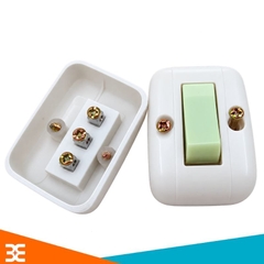 Công tắc điện 3 cực 220 VAC