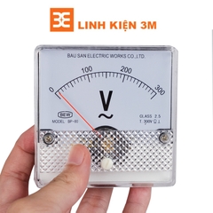 Đồng hồ đo vôn kế xoay chiều BEW 8x8x3.5Cm