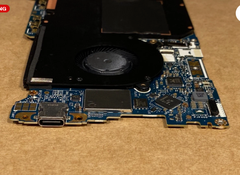 Main Dell XPS 13 7390 2 trong 1 CPU i7-1065G7 Ram 32GB SSD 512GB
