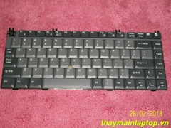 Thay bàn phím Toshiba Satellite 1755