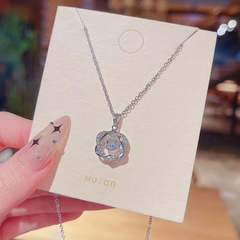 Dây chuyền đính zircon tinh xảo VV33
