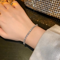 Vòng tay đính đá nhân tạo dây rút - Mely VV36