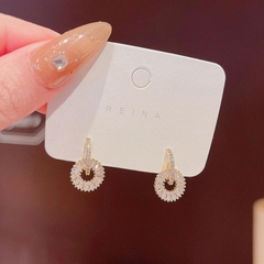 Bông tai đính đá cao cấp VV39