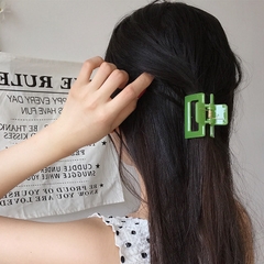 KẸP TÓC CÀNG CUA VUÔNG NHIỀU MÀU T4-5