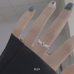 Nhẫn đính đá hình cánh thiên thân B129