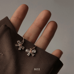 Bông tai đính đá hình nơ B132