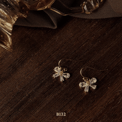 Bông tai đính đá hình nơ B132