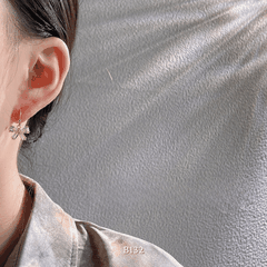 Bông tai đính đá hình nơ B132