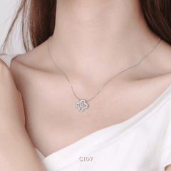 [KHÔNG ĐEN GỈ] Dây chuyền thép Titan cỏ bốn lá đính đá cao cấp  C107