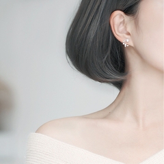 BÔNG TAI NỤ NGỌC TRAI BẠC B53